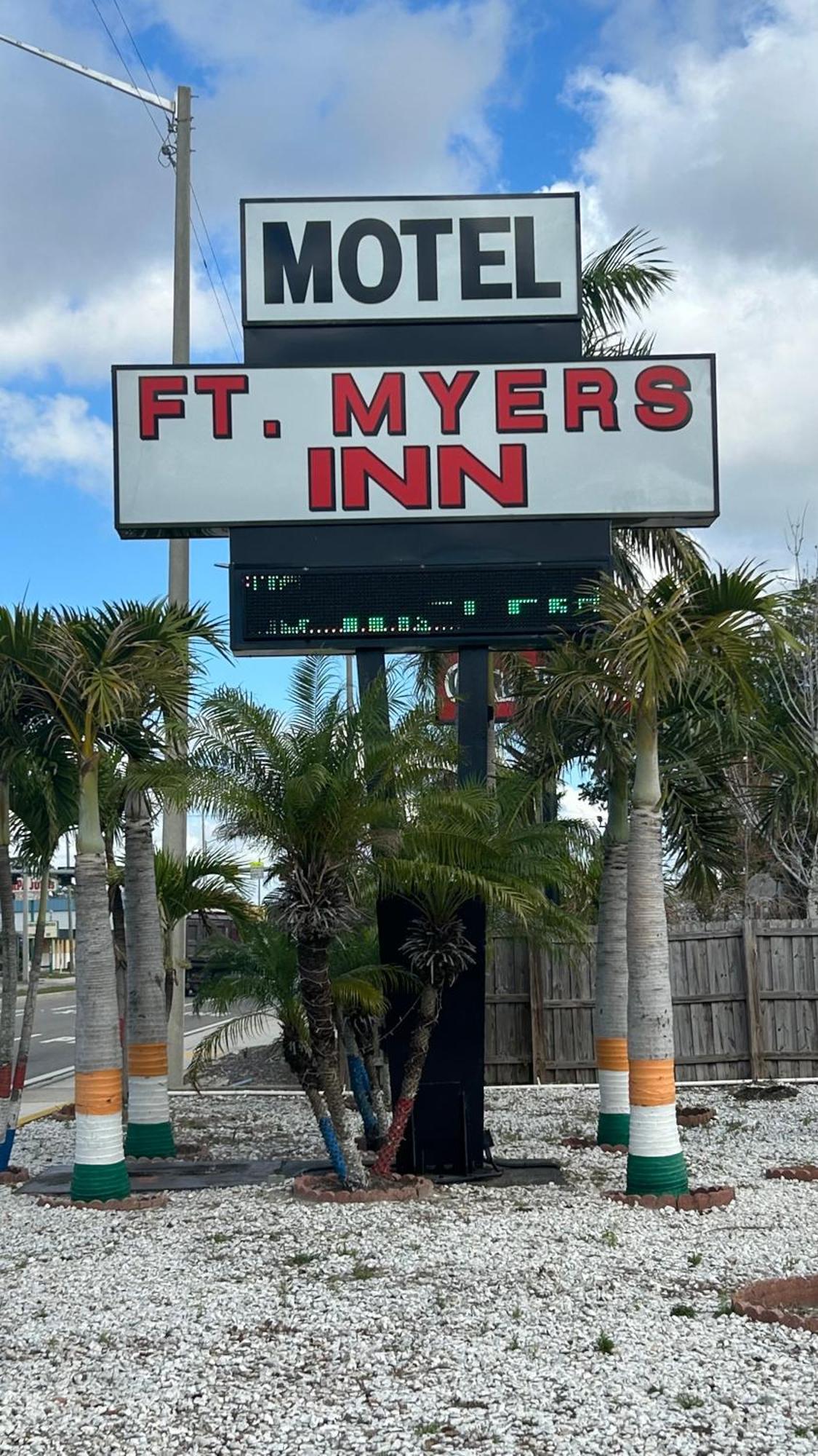 Fort Myers Inn Экстерьер фото